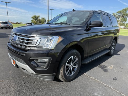 Used 2021 Ford Expedition XLT image 1