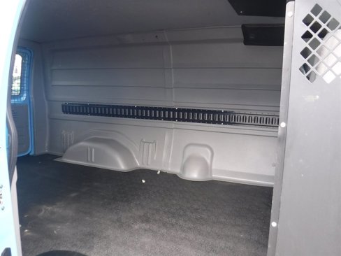 Used 2006 Ford E-350 and Econoline 350 Super Duty image 6