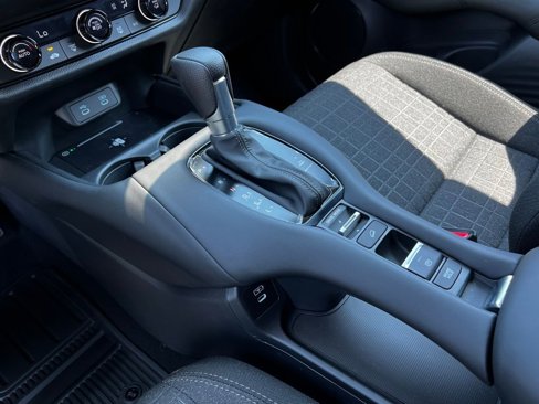 New 2026 Honda HR-V LX image 21