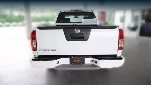 Used 2018 Nissan Frontier S image 7