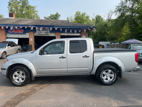 Used 2012 Nissan Frontier SV w/ SV Premium Utility Pkg image 8