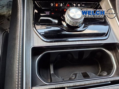 Used 2023 Jeep Wagoneer L Series II image 14