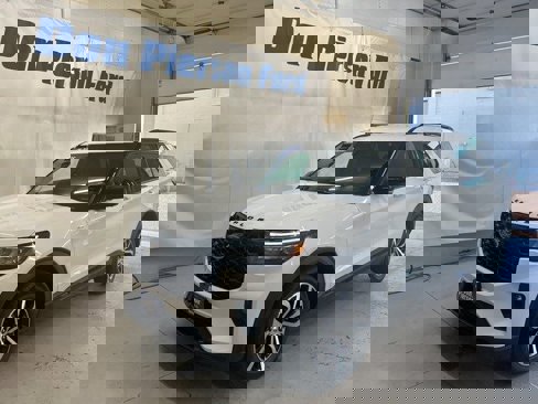 New 2025 Ford Explorer ST-Line image 1
