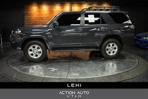 Used 2024 Toyota 4Runner SR5 image 1