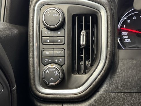 Used 2021 Chevrolet Silverado 1500 LT Trail Boss w/ Convenience Package II image 15