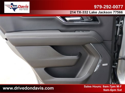 New 2026 GMC Yukon Elevation image 16