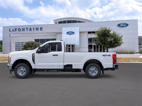 New 2026 Ford F250 XL w/ XL Chrome Package image 4