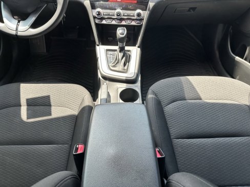 Used 2020 Hyundai Elantra SEL w/ Convenience Package (C2) image 20