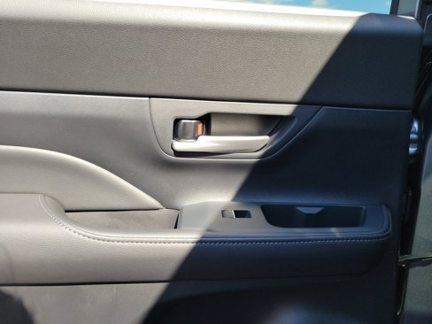 New 2026 Toyota Grand Highlander Platinum image 12