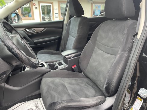 Used 2014 Nissan Rogue SV w/ SV Premium Package image 24