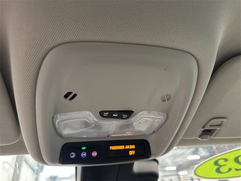 Used 2023 Buick Encore GX Select image 32