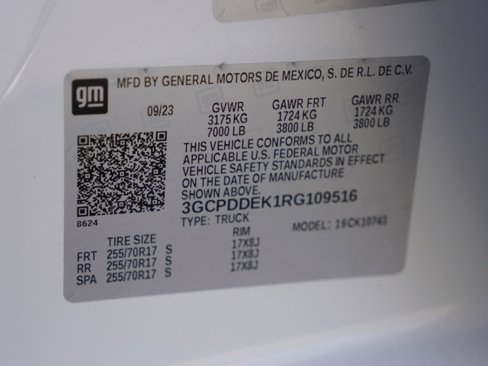 Used 2024 Chevrolet Silverado 1500 LT image 30