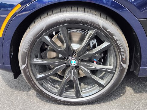 New 2026 BMW X7 M60i image 7