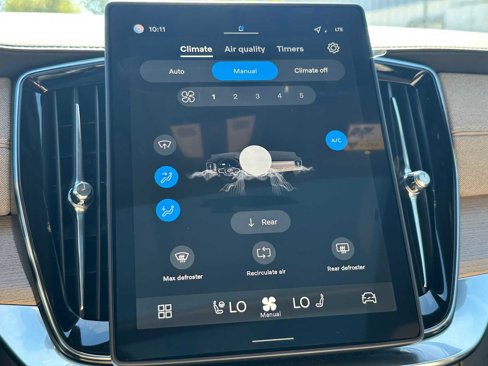New 2026 Volvo XC90 B6 Ultra image 28