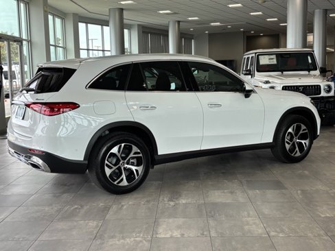 New 2026 Mercedes-Benz GLC 350e 4MATIC image 3