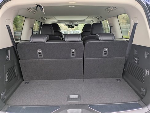 New 2025 INFINITI QX80 Sensory image 13
