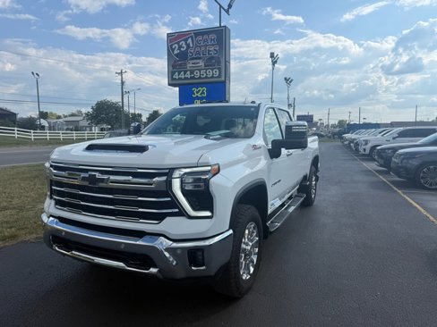 Used 2025 Chevrolet Silverado 2500 LTZ w/ LTZ Premium Package image 7
