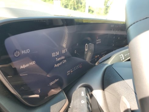 Used 2024 Buick Envision Sport Touring image 19