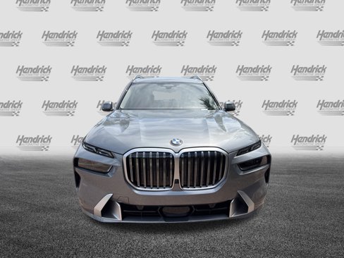New 2026 BMW X7 xDrive40i w/ Executive Package image 3