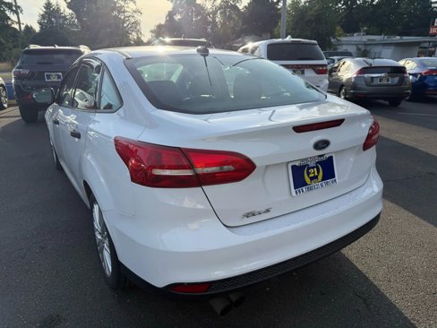 Used 2017 Ford Focus S image 3