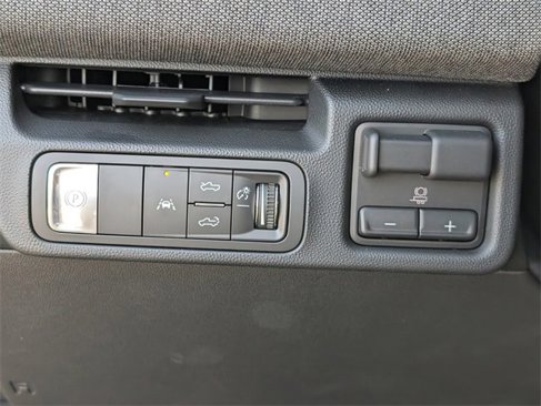 New 2026 GMC Sierra EV Elevation image 17
