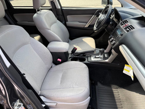 Used 2015 Subaru Forester 2.5i Limited image 10