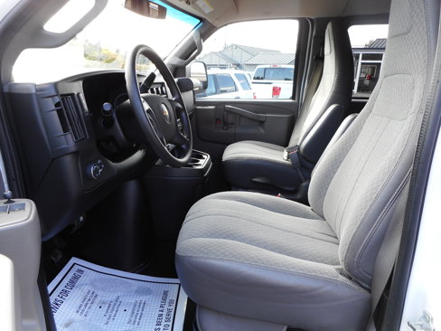 Used 2016 Chevrolet Express 3500 LT w/ LT Preferred Equipment Group image 12