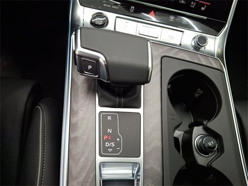 New 2025 Audi A6 3.0T Prestige image 11