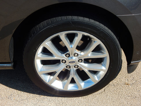 Used 2019 Ford Expedition Platinum image 39