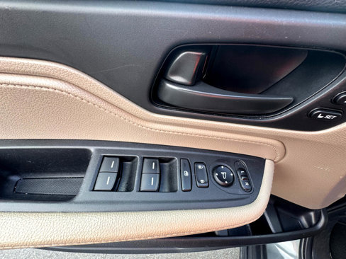 Used 2018 Honda Odyssey EX-L image 22