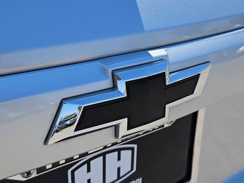 Used 2020 Chevrolet Trax LS w/ Tint and Cruise Package image 11