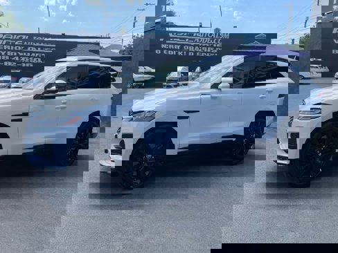 Used 2023 Jaguar F-PACE S image 11