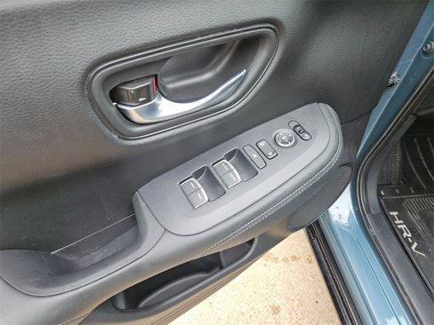 Used 2025 Honda HR-V EX-L image 15