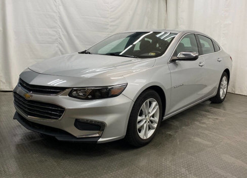 Used 2018 Chevrolet Malibu LT image 4
