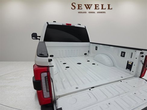 Used 2024 Ford F250 Limited w/ FX4 Off-Road Package image 5