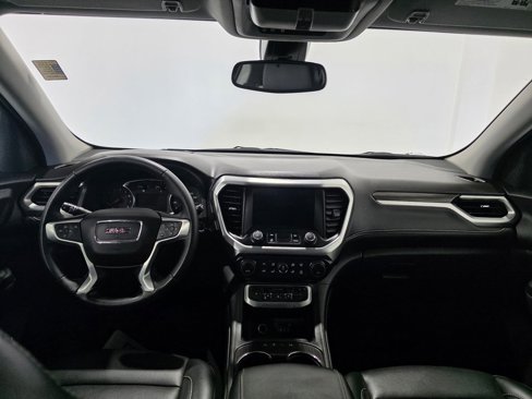Used 2023 GMC Acadia SLT image 2