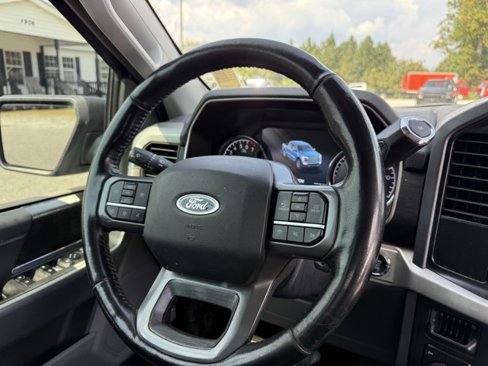 Used 2022 Ford F150 XLT w/ Equipment Group 302A High image 13