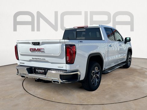 New 2026 GMC Sierra 1500 SLT image 10