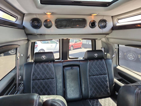 Used 2019 Chevrolet Express 2500 Extended w/ Enhanced Convenience Package image 28