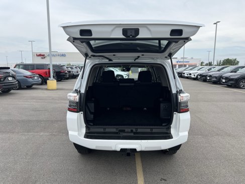 Used 2024 Toyota 4Runner SR5 image 22