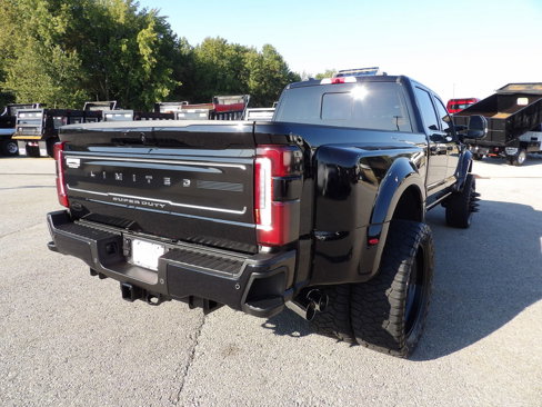 Used 2024 Ford F450 Limited w/ FX4 Off-Road Package image 7