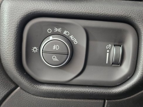 New 2026 RAM 3500 Tradesman image 27