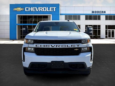 Used 2021 Chevrolet Silverado 1500 Custom w/ Custom Max Trailering Package image 8