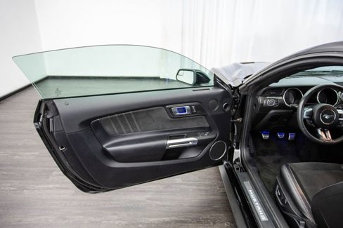 Used 2018 Ford Mustang Premium w/ Ecoboost Performance Package image 16