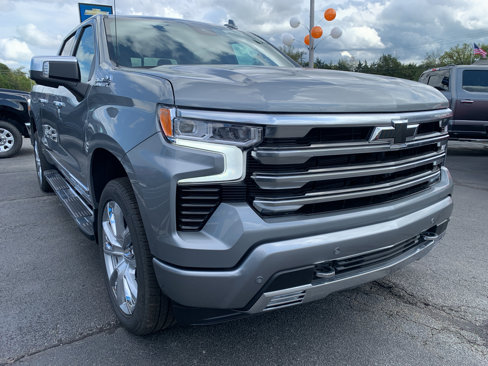 New 2026 Chevrolet Silverado 1500 High Country w/ High Country Premium Package image 2