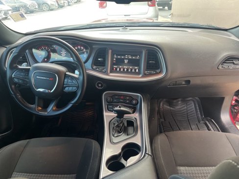 Used 2022 Dodge Challenger GT w/ Blacktop Package image 21