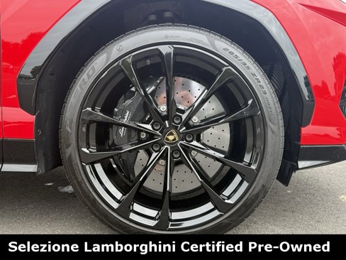 Used 2022 Lamborghini Urus image 14