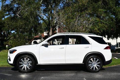 Used 2025 Mercedes-Benz GLE 450 4MATIC image 3