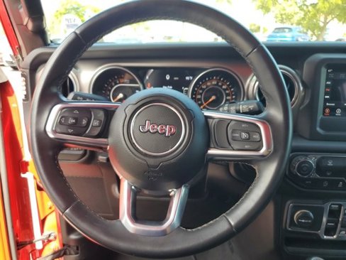 Used 2018 Jeep Wrangler Unlimited Sahara image 27