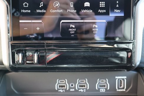 New 2026 RAM 1500 Laramie w/ Night Edition image 26